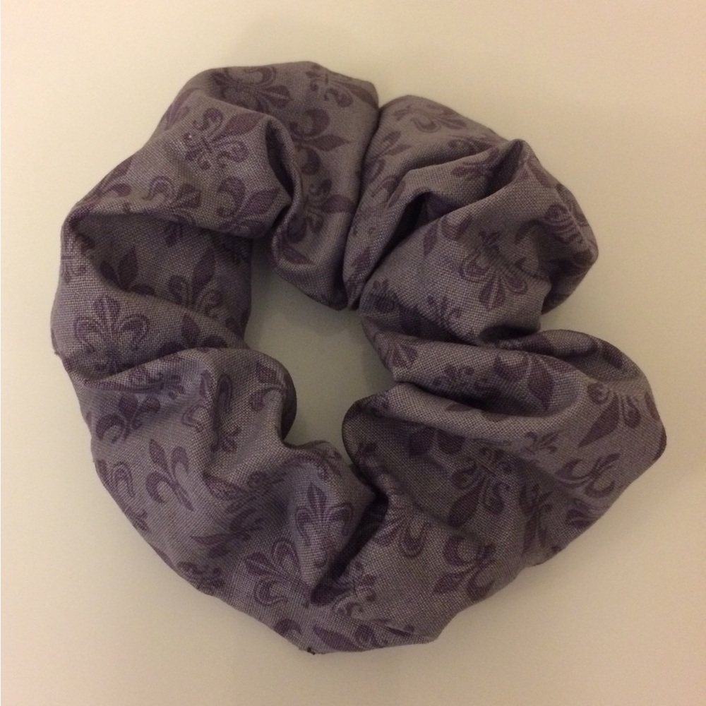 $4 Add-On New Hair Scrunchie Ponytail Elastic Hair Accessory Grey Fleur-de-lis